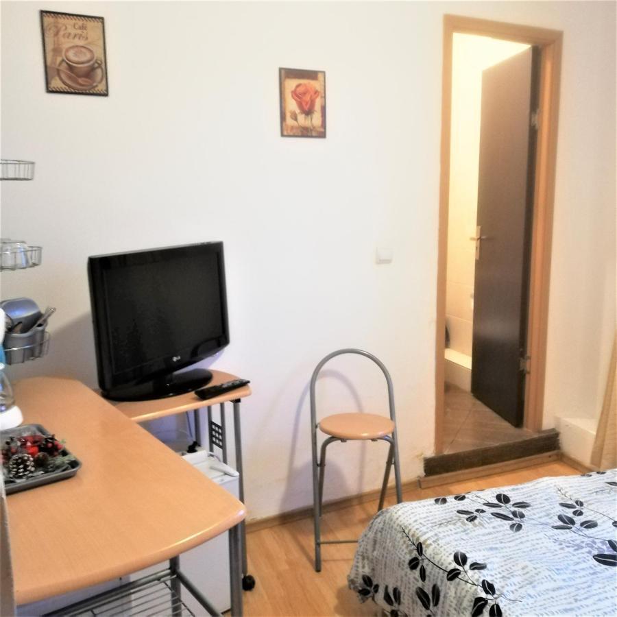 Studio Piata Amzei Nr.1 Apartman Bukarest Kültér fotó